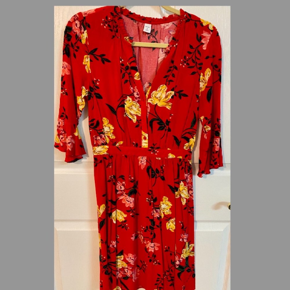Ladies Dress, Old Navy, Size Small, ¾  Sleeves, Red Floral